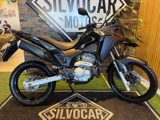 HONDA XRE 300 ABS HONDA XRE 300 ABS